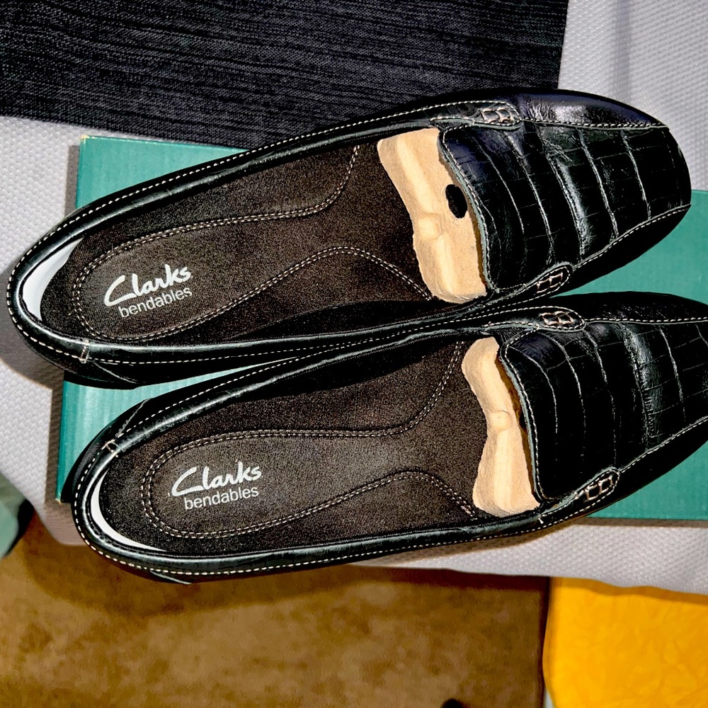 Woman’s Clark’s loafers